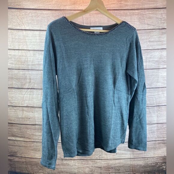 Ladies sized medium sweater by Liz Claiborne - Picture 3 of 7